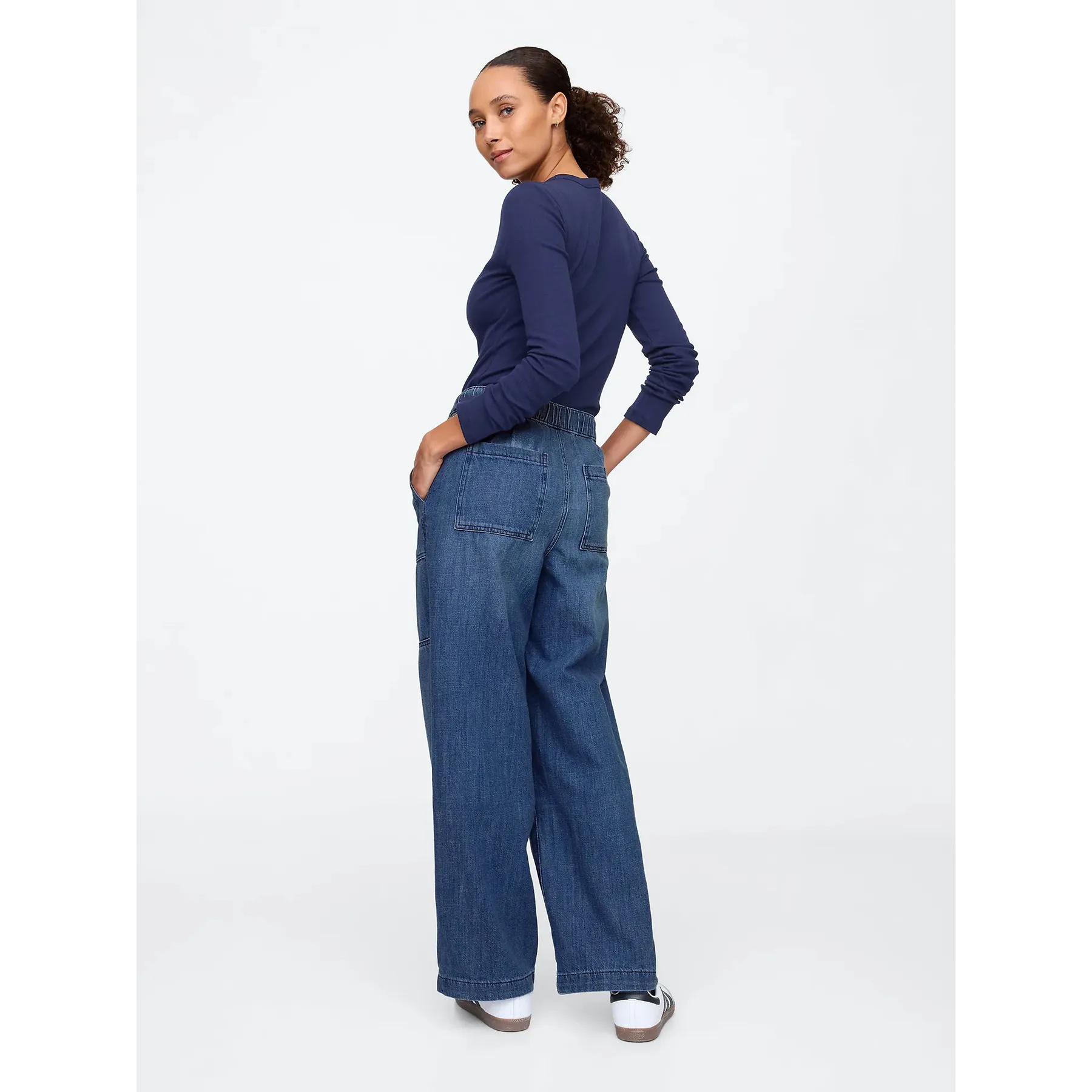 High Rise Seamed Wide-Leg Pull-On Jeans