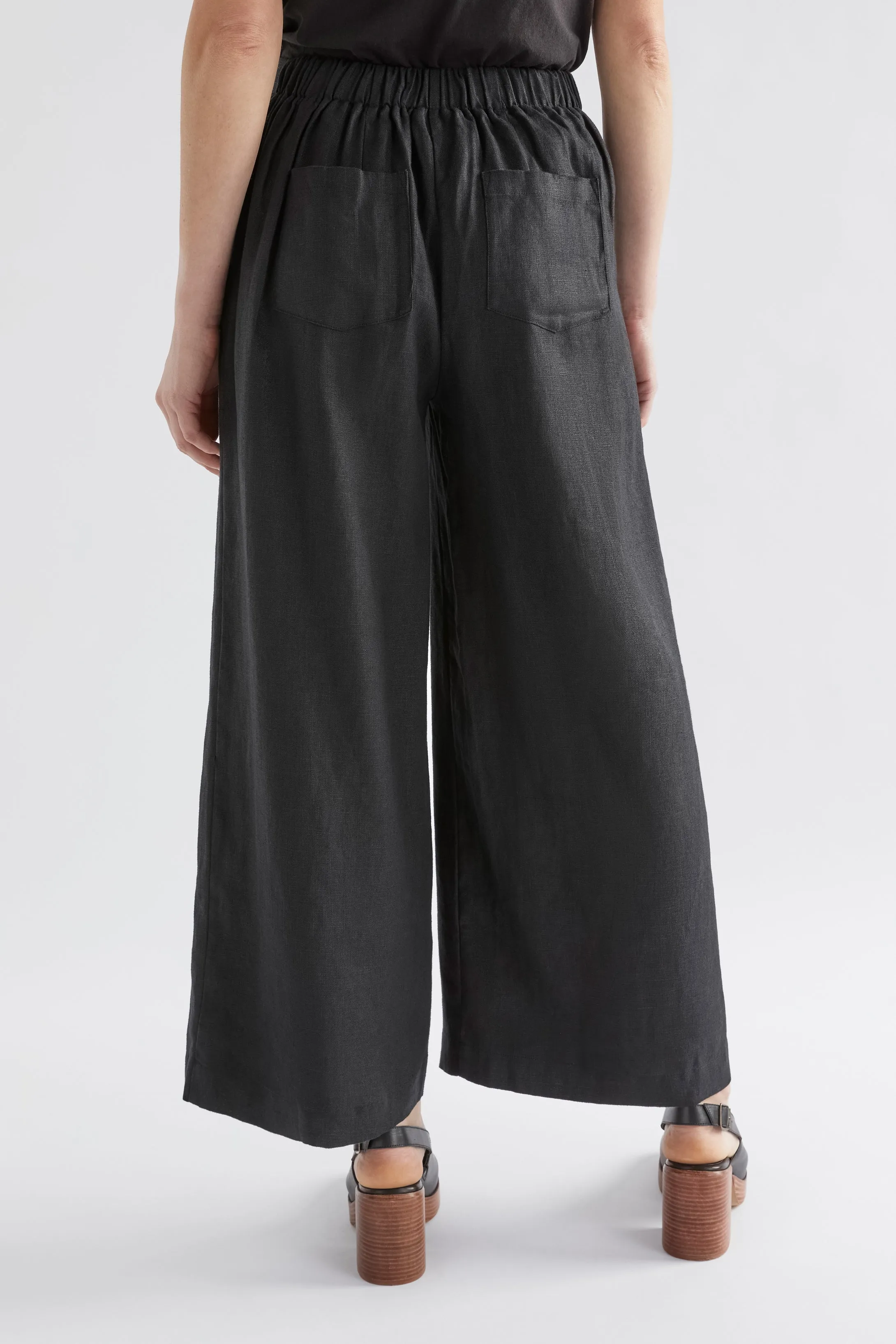 Ilona Pant | Black