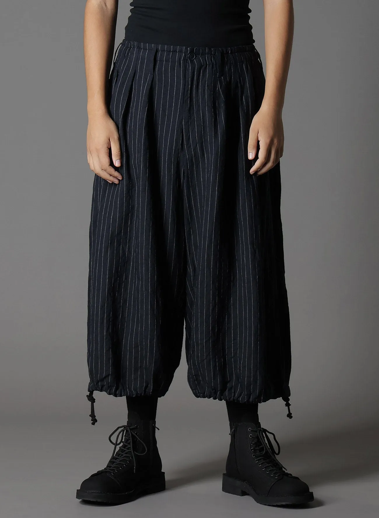 LIGHT DONGGOROS BALLOON PANTS