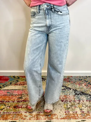 Sara High Waist Wide Leg Straight Jean - Light Wash