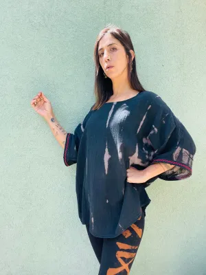 Tea Linen Shirt - red embroidery